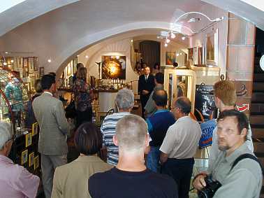 bavcar_vernisaz02.jpg (18244 bytes)
